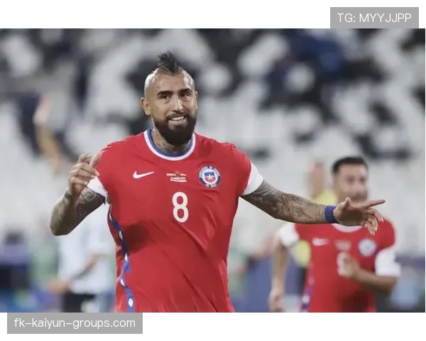 关键“破门瞬间”:足球场上的“点球大神”!